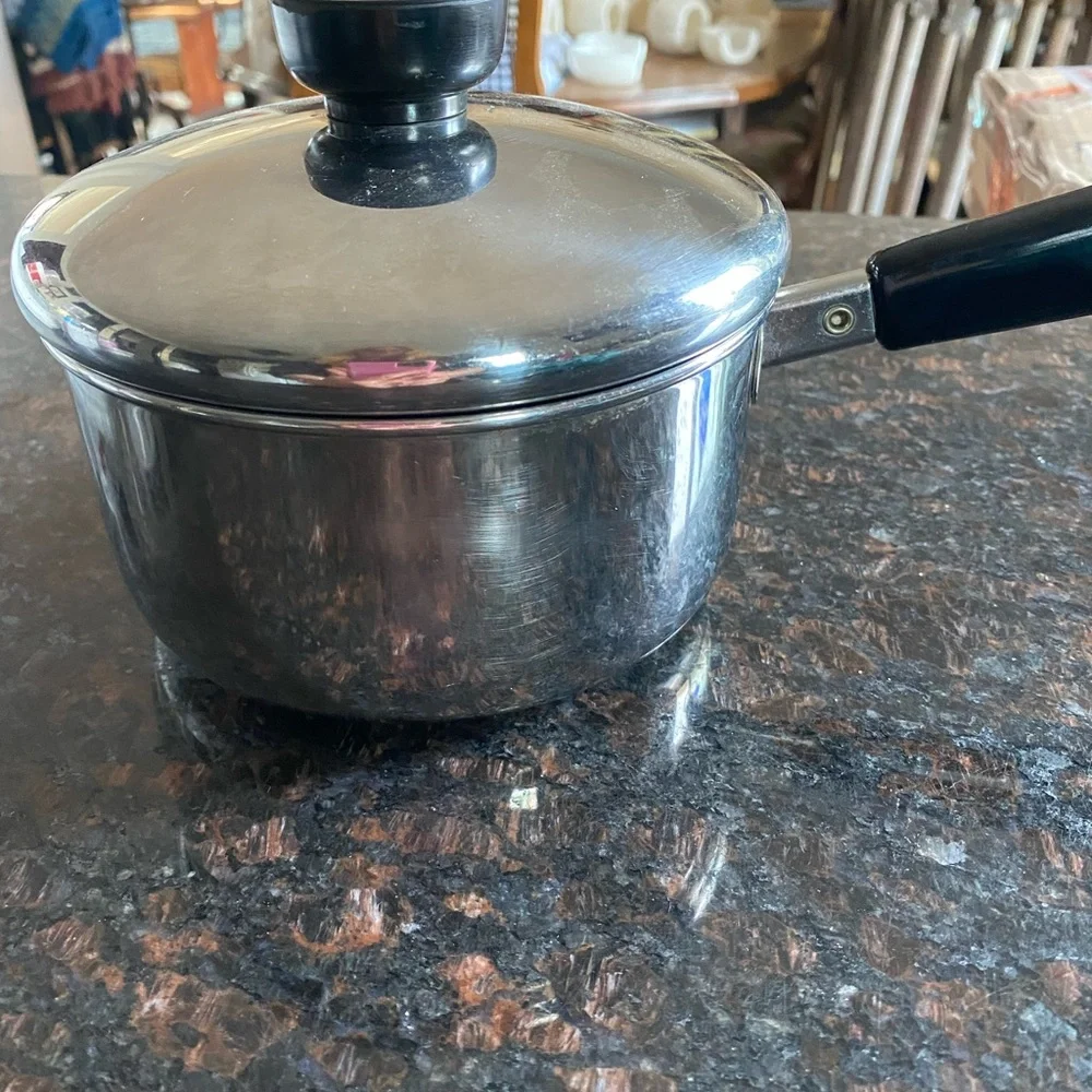 1 Revere Ware 1 Quart Stainless Steel Pan
